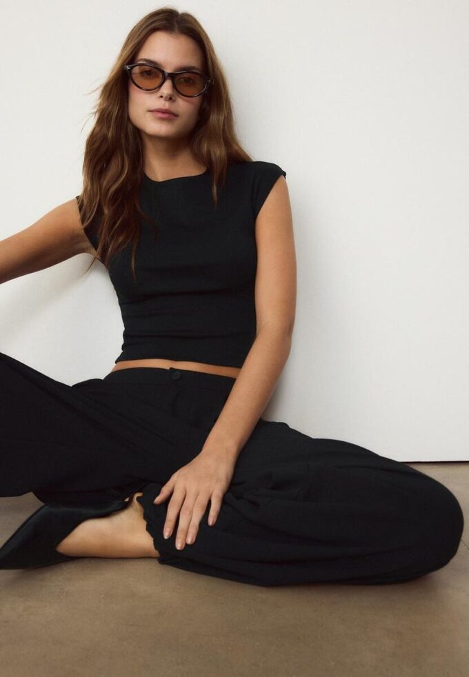 T-shirt court ajusté basique