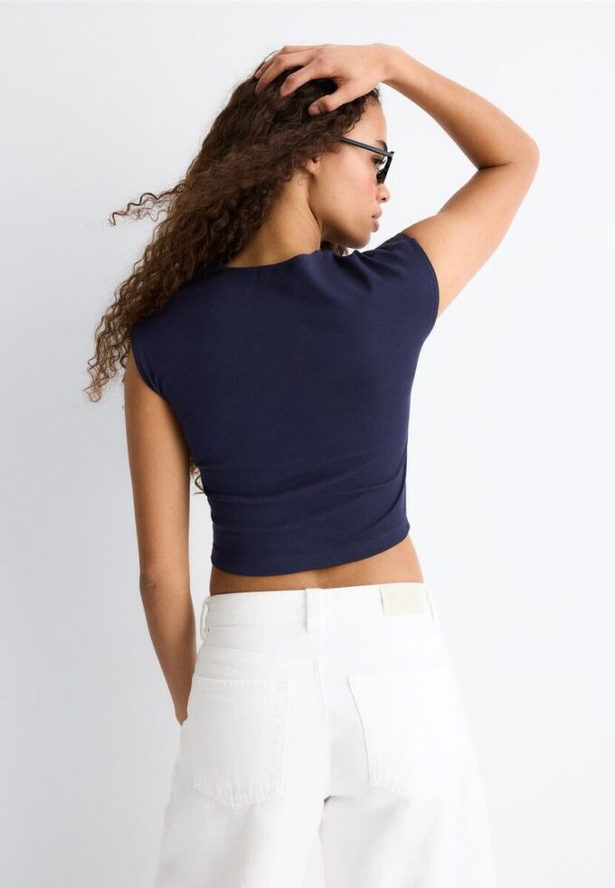 T-shirt court ajusté basique