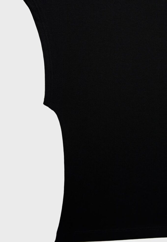 T-shirt court ajusté basique