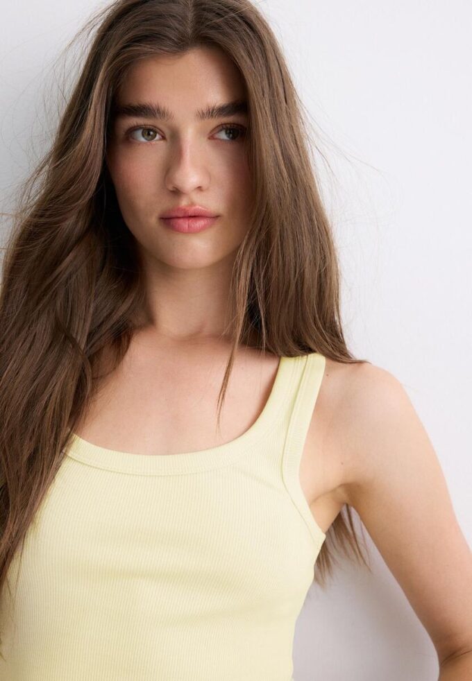 T-shirt à dos nageur côtelé