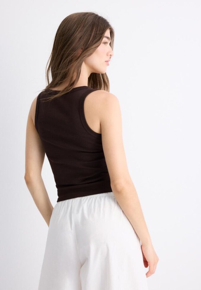 T-shirt à dos nageur côtelé