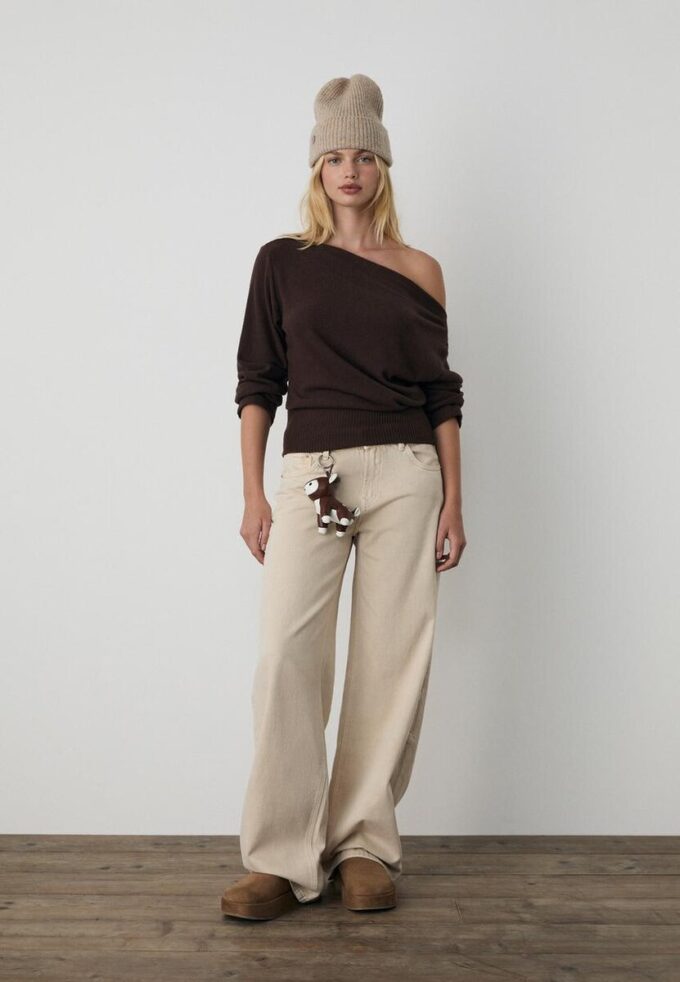 T-shirt en maille à col bateau avec ceinture