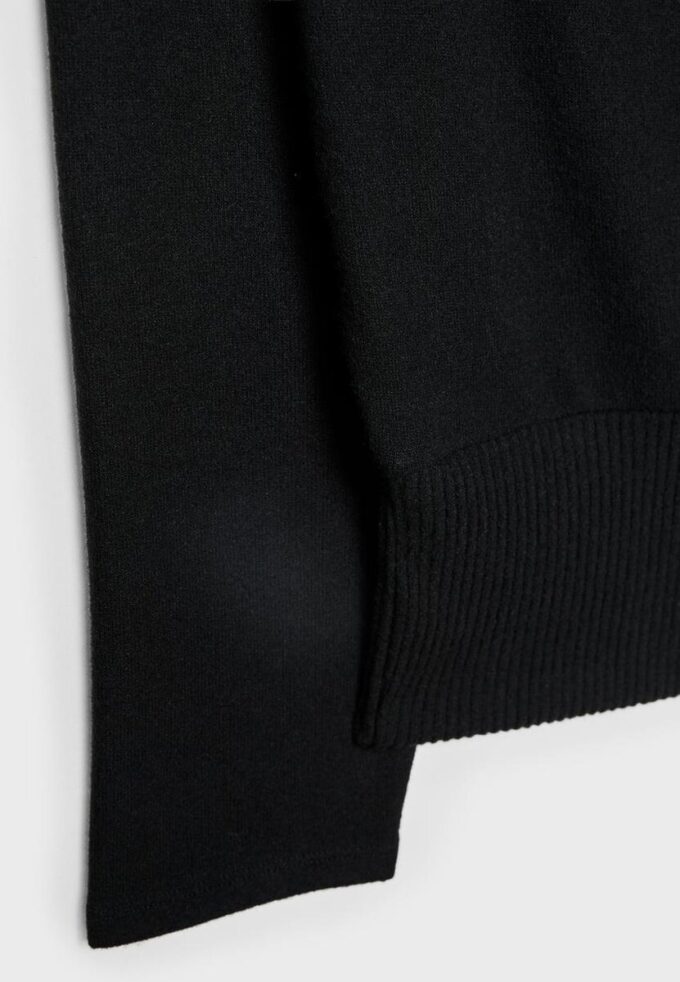 T-shirt en maille à col bateau avec ceinture