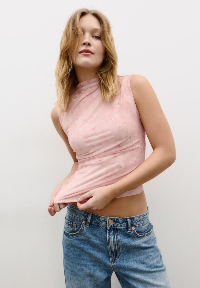 T-shirt en tulle froncé