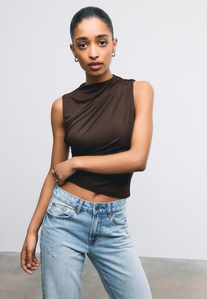 T-shirt en tulle froncé