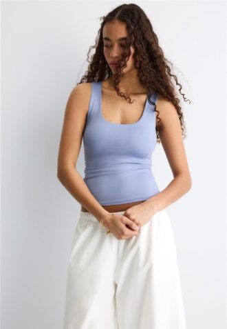 T-shirt à larges bretelles en polyamide