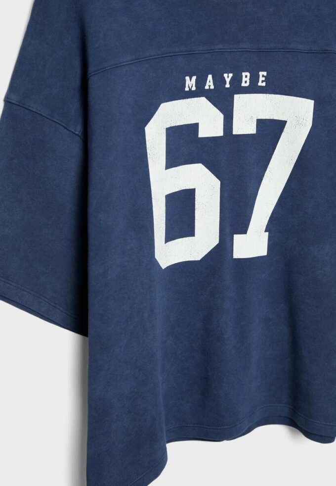 T-shirt à manches courtes avec motif graphique