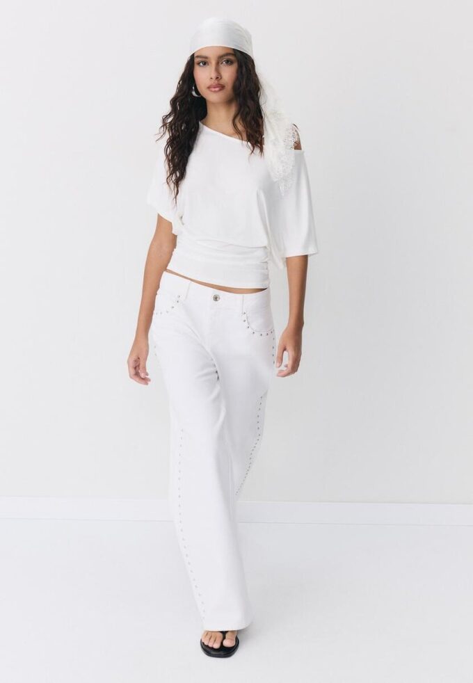 T-shirt à manches courtes et col bateau