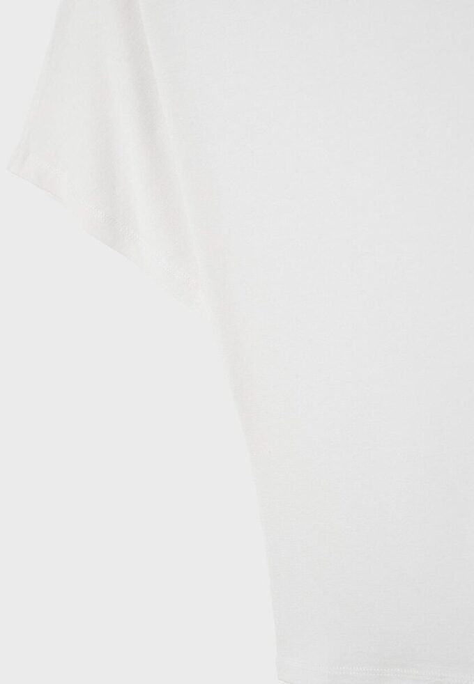 T-shirt à manches courtes et col bateau