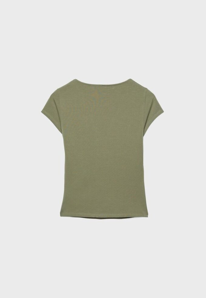 T-shirt à manches courtes et col en V