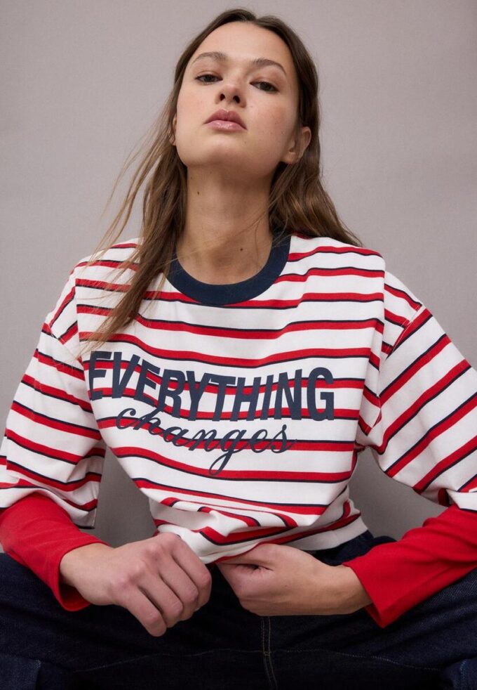 T-shirt à manches courtes imprimé à rayures