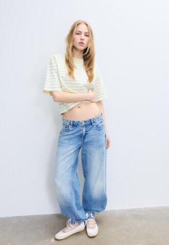 T-shirt à manches courtes rayé T-shirt à manches courtes rayé