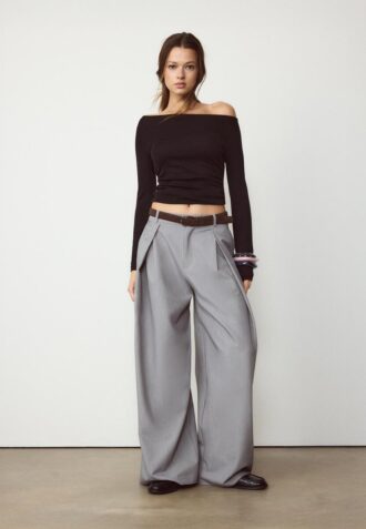 t shirt manches longues avec fronces 2 5 330x477 - T-shirt &agrave; manches longues avec fronces