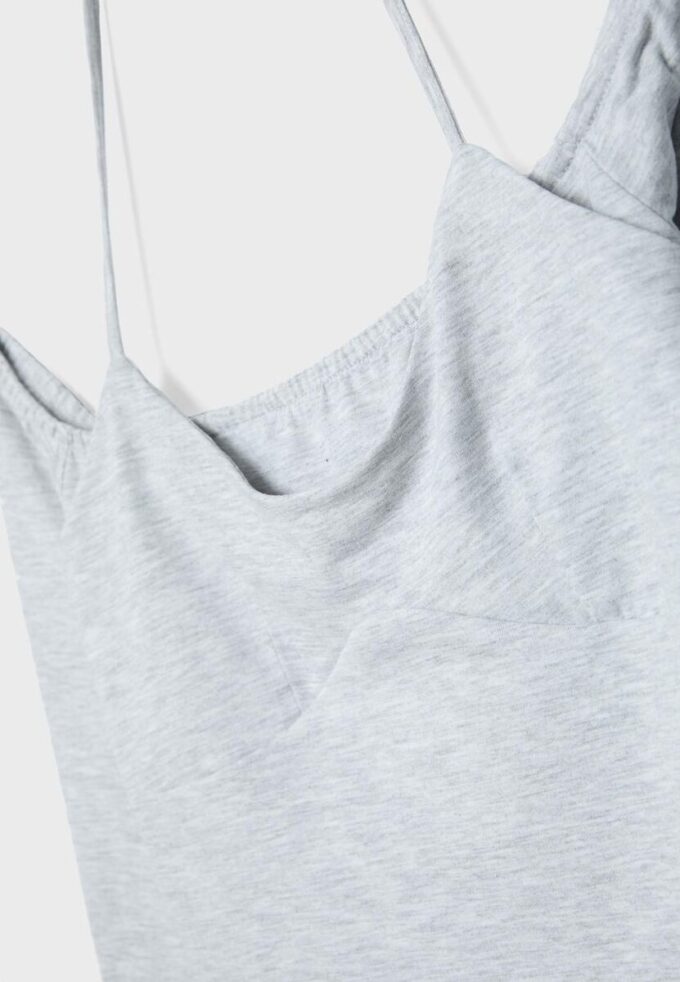 T-shirt à manches longues et col dos nu