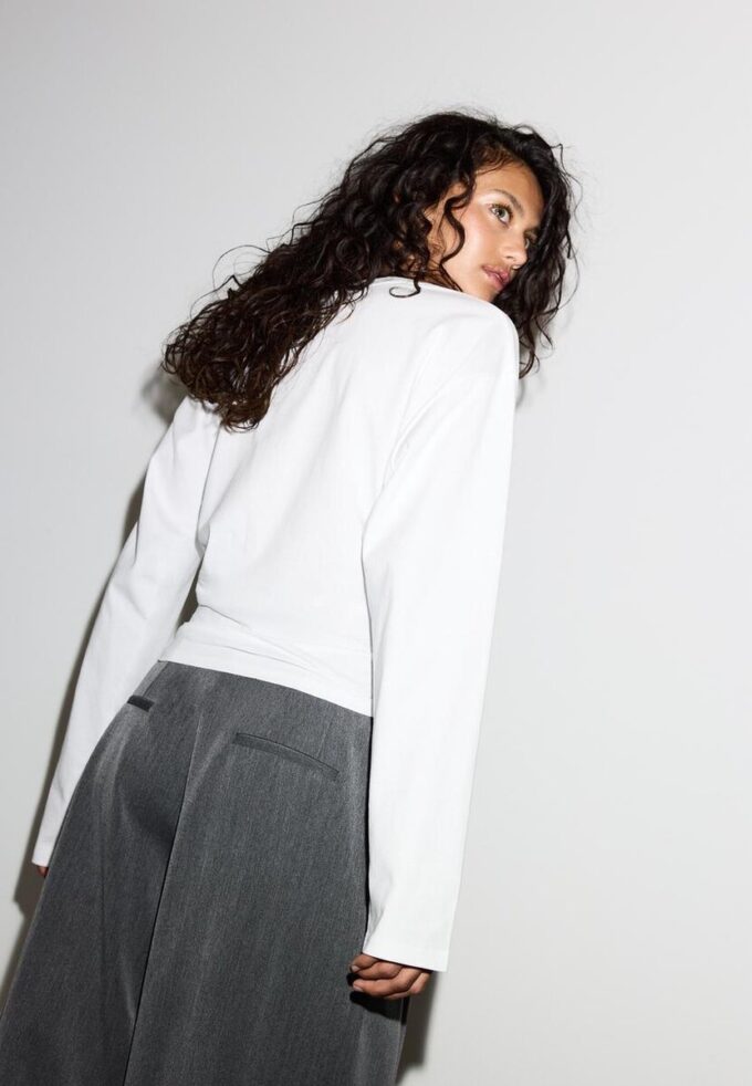 T-shirt à manches longues froncé