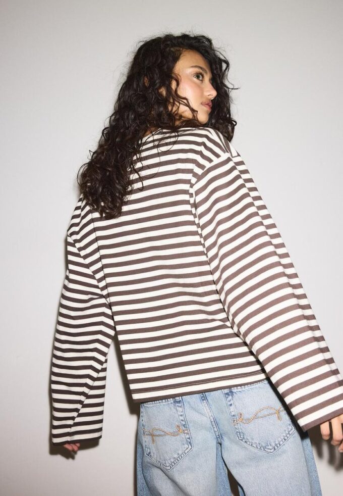 T-shirt oversize à manches longues rayé