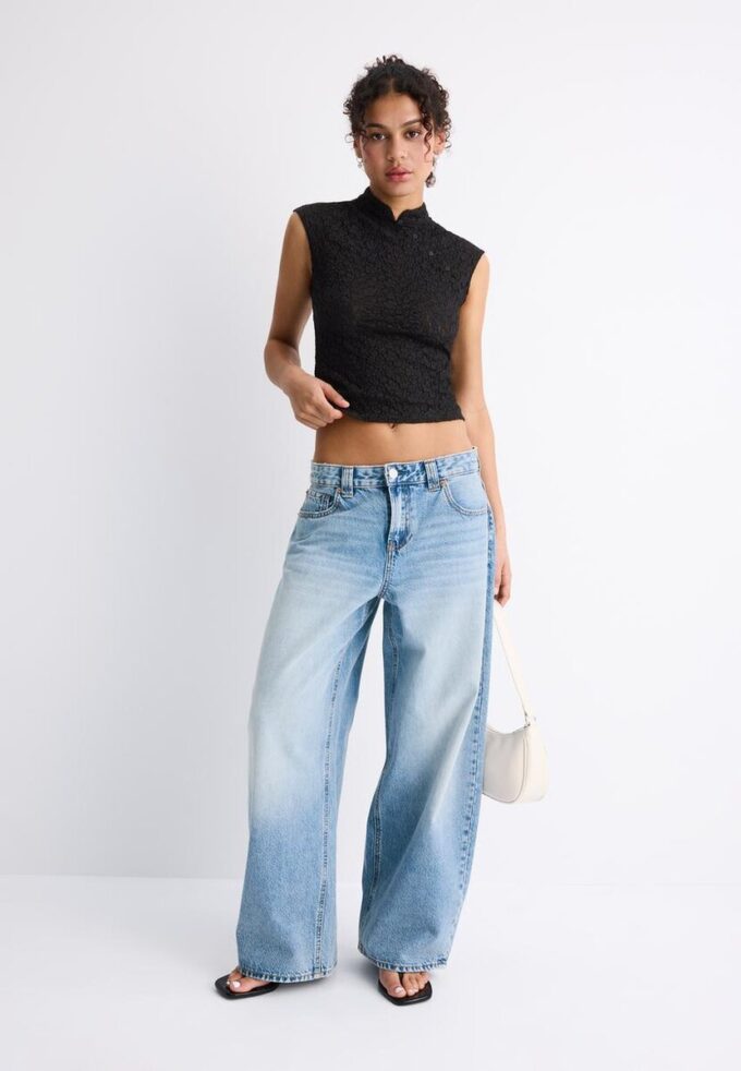 T-shirt style qipao en dentelle