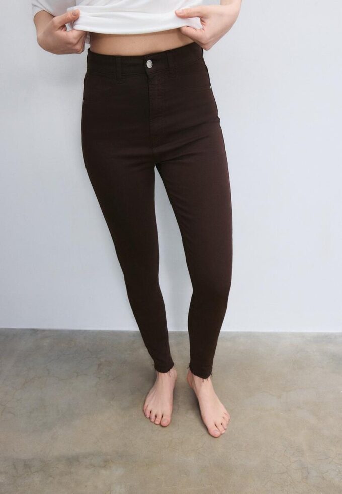 Taille très haute Taille très haute