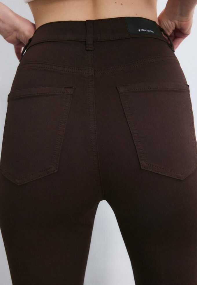 Taille très haute Taille très haute