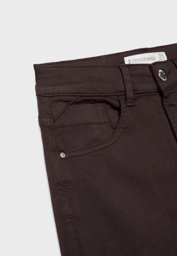 Taille très haute Taille très haute