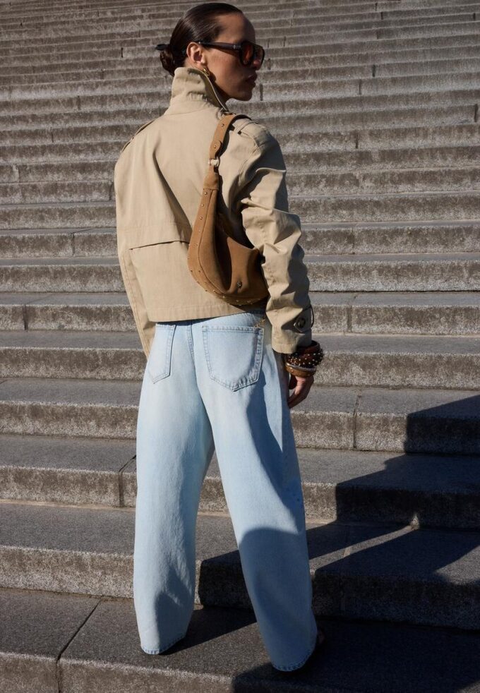 Trench-coat court à double boutonnage Trench-coat court à double boutonnage