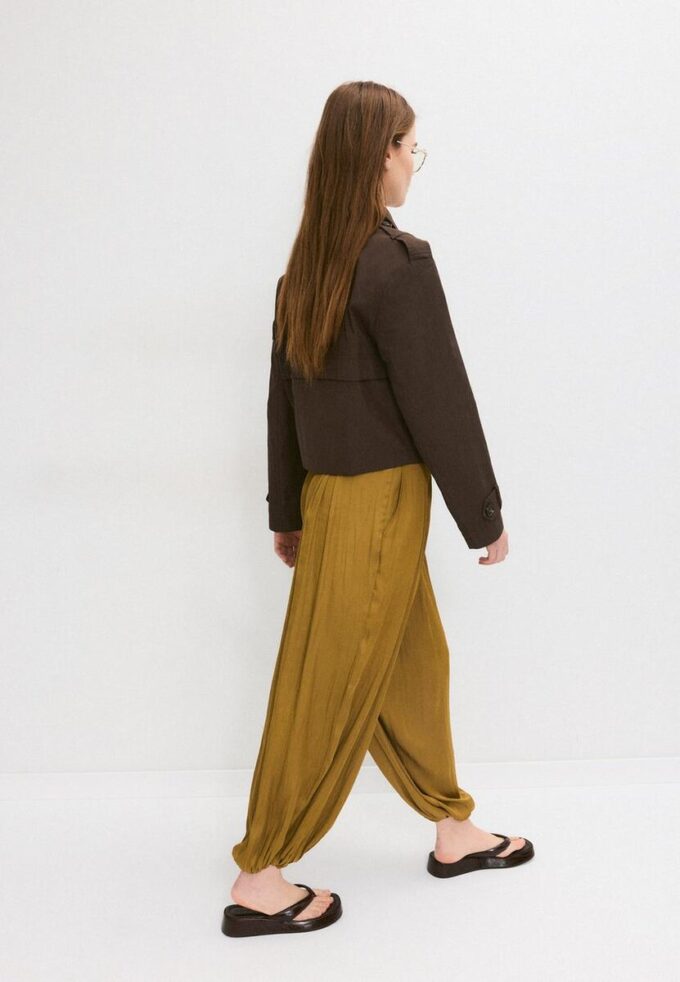 Trench-coat court à double boutonnage Trench-coat court à double boutonnage