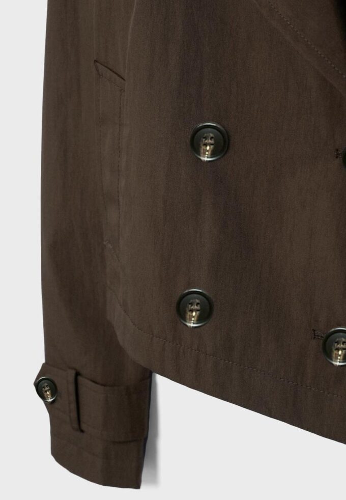 Trench-coat court à double boutonnage Trench-coat court à double boutonnage