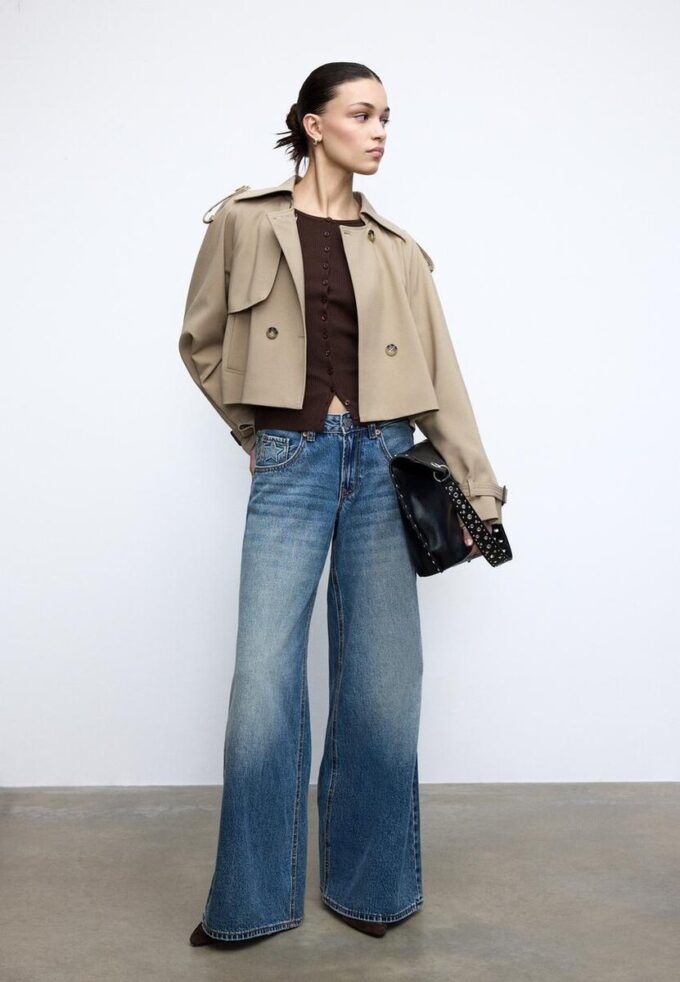 Trench-coat court fluide