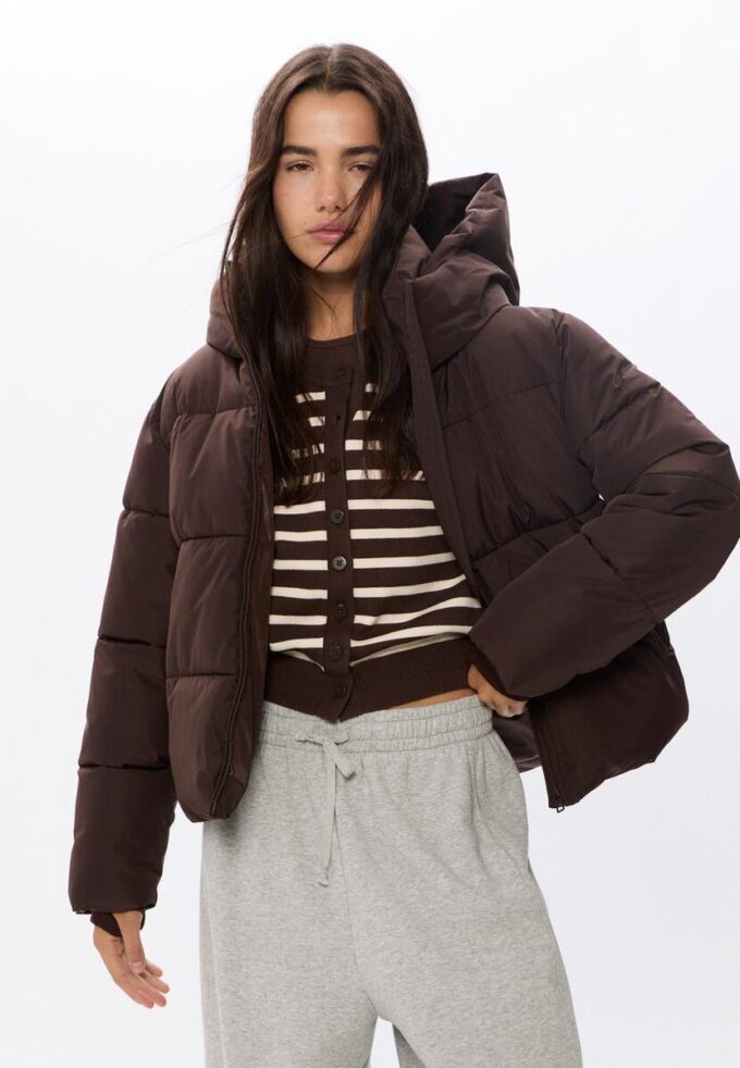 Veste basique à capuche Veste basique à capuche