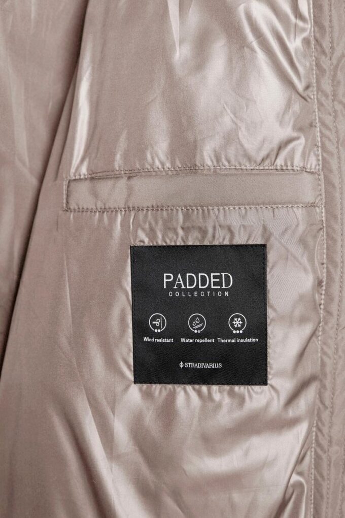 Veste basique à capuche Veste basique à capuche