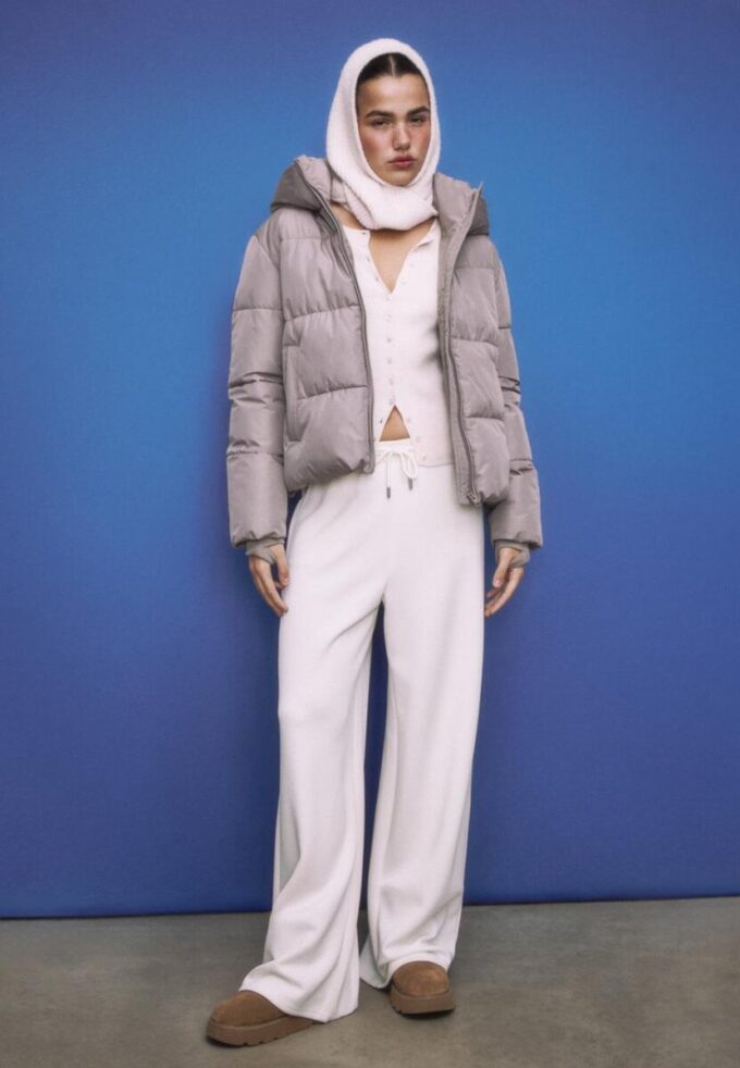 Veste basique à capuche Veste basique à capuche