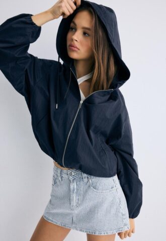 Veste à capuche basique en nylon