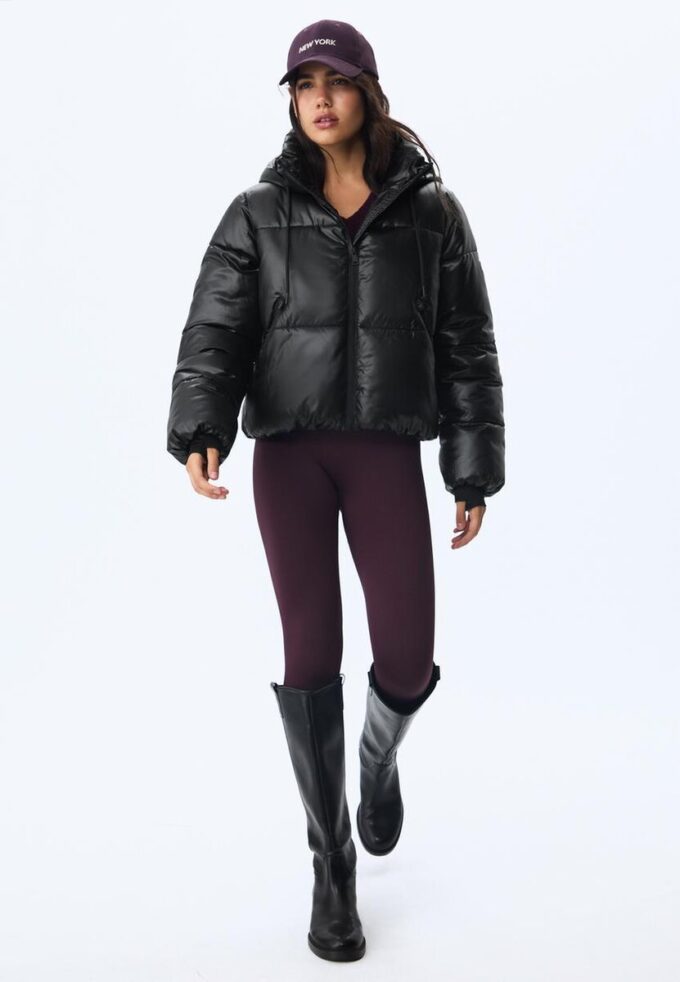 Veste à capuche métallisée