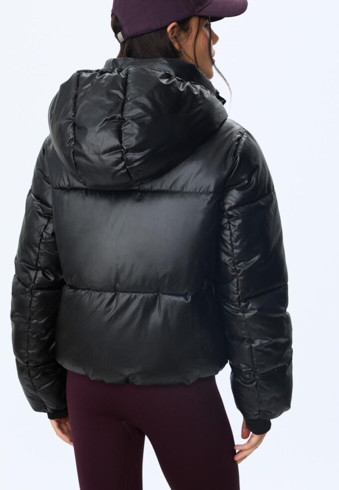 Veste à capuche métallisée