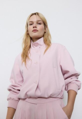 Veste à col montant bouffant