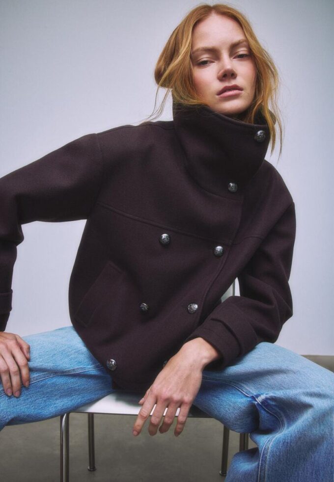 Veste croisée à col montant en tissu de toucher doux Veste croisée à col montant en tissu de toucher doux