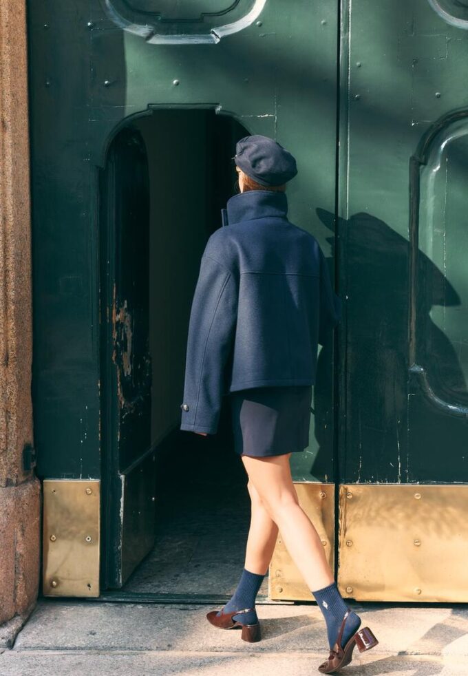 Veste croisée à col montant en tissu de toucher doux Veste croisée à col montant en tissu de toucher doux