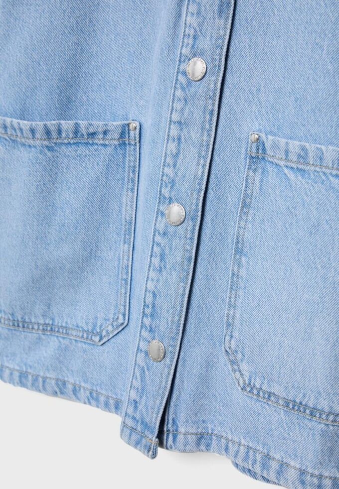 Veste en jean avec poches Veste en jean avec poches