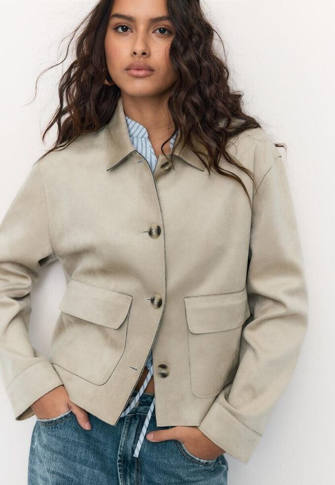 Veste en simili-suède avec poches Veste en simili-suède avec poches