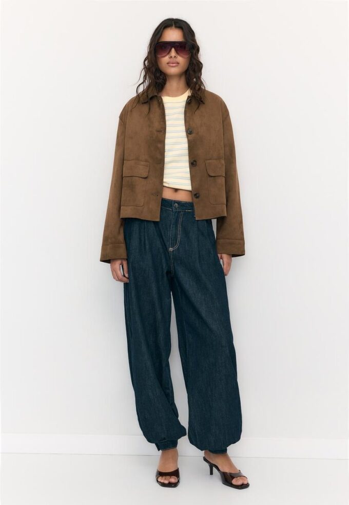 Veste en simili-suède avec poches Veste en simili-suède avec poches