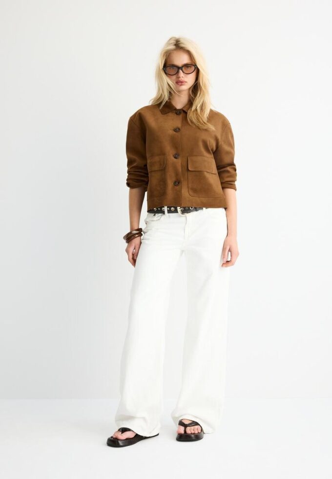 Veste en simili-suède avec poches Veste en simili-suède avec poches