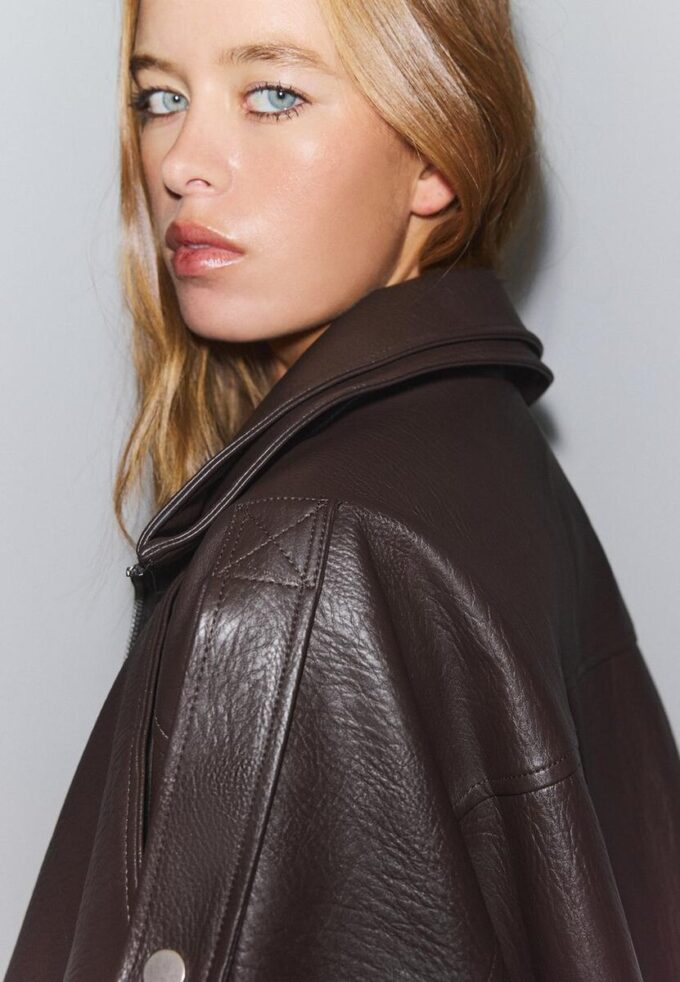 Veste oversize en simili cuir à revers Veste oversize en simili cuir à revers