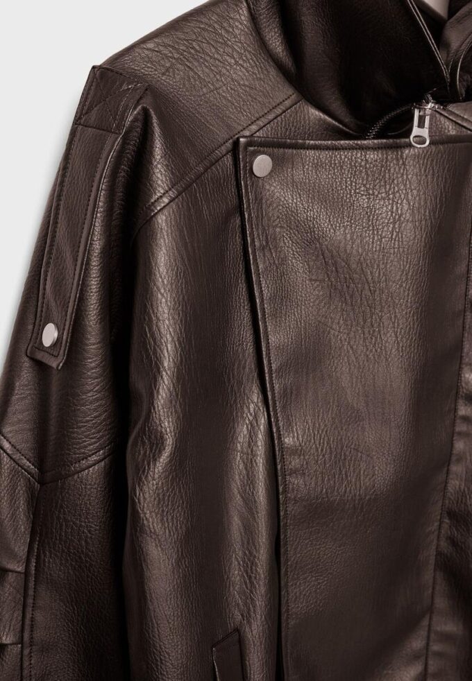 Veste oversize en simili cuir à revers Veste oversize en simili cuir à revers