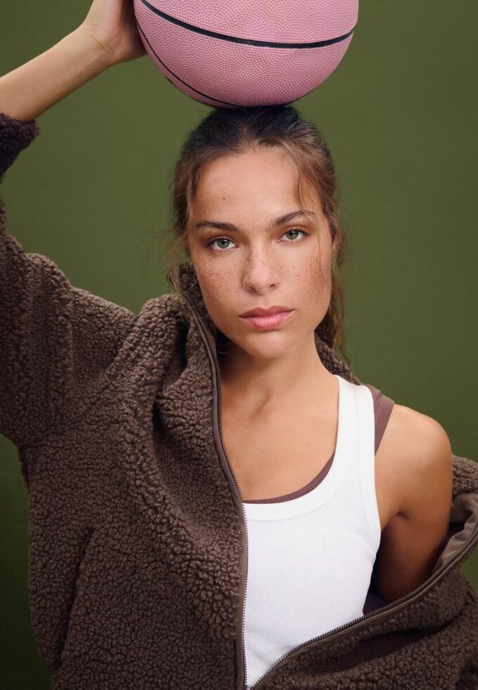 Veste zippée doublée en simili-mouton Veste zippée doublée en simili-mouton