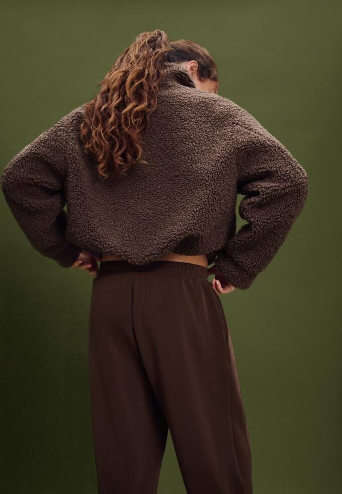 Veste zippée doublée en simili-mouton Veste zippée doublée en simili-mouton