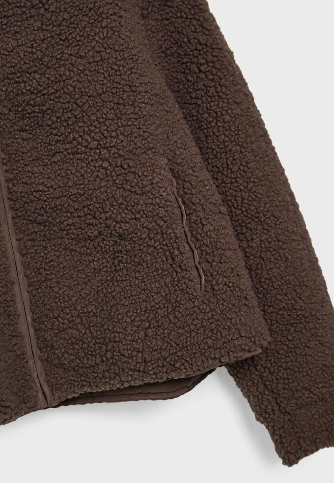 Veste zippée doublée en simili-mouton Veste zippée doublée en simili-mouton